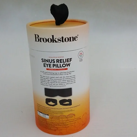 Brookstone Eucalyptus Scented Sinus Relief Eye Pillow - Picture 2 of 2